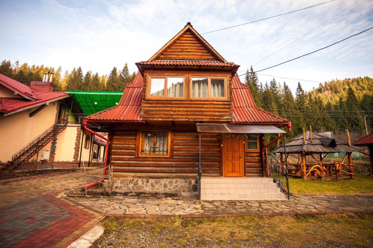Smerekova Hata Yablunytsya Exterior photo